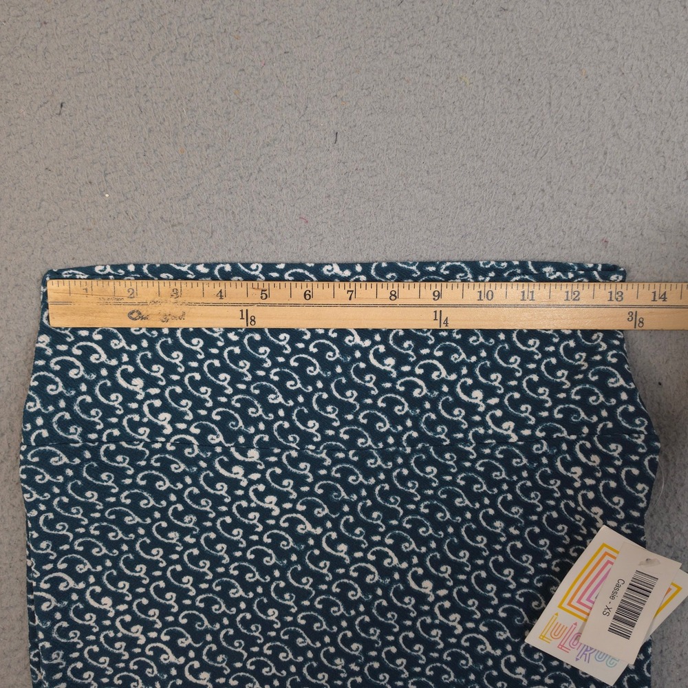 LuLaRoe Cassie Pencil Skirt XS Teal Blue White Scroll Print Stretch Midi NWT - Picture 4 of 10